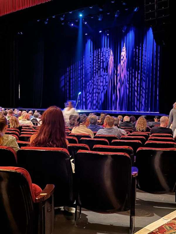 The Fabulous Fox Theatre, St. Louis, section: Orchestra 6, row: O, seat: 32