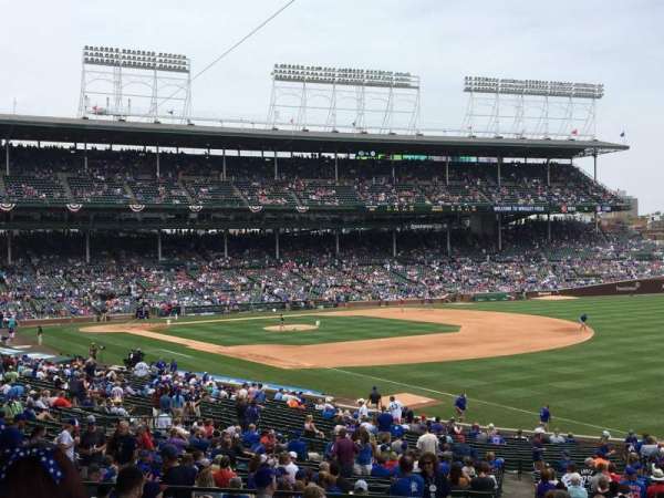 Wrigley Field, section: 230, row: 11, seat: 17