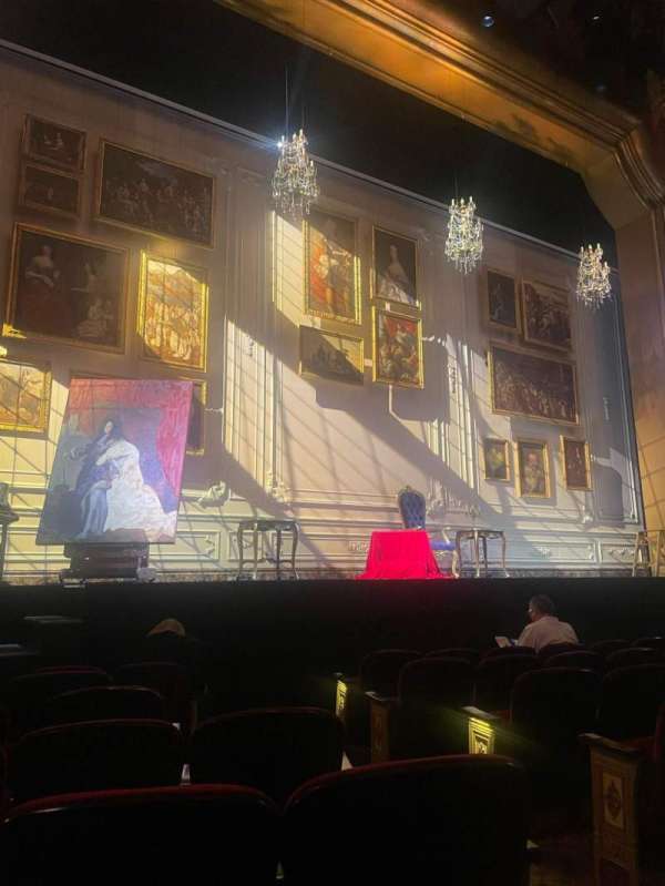 St. James Theatre, section: Orchestra L, row: G, seat: 5