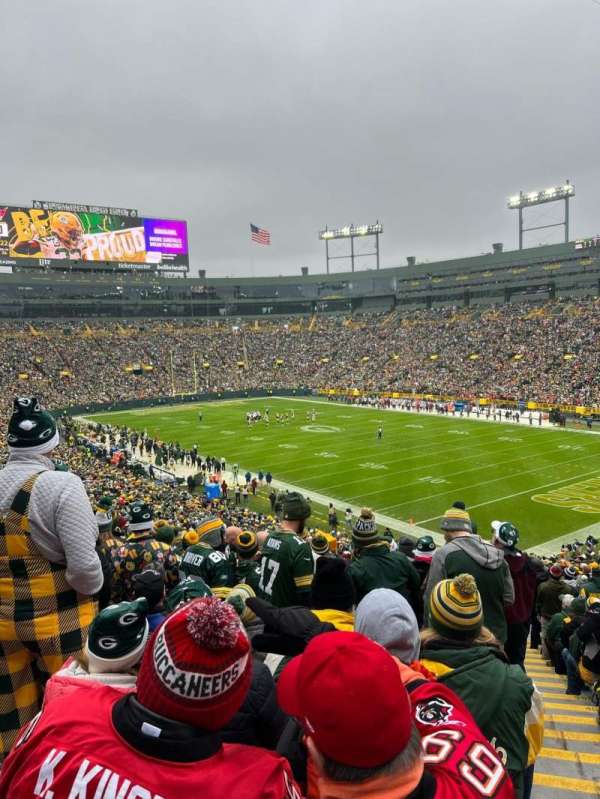 Lambeau Field, section: 132, row: 50, seat: 19