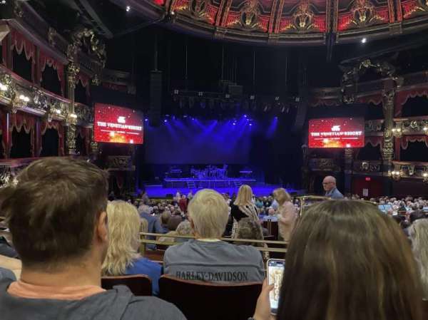 The Venetian Theatre, section: 9, row: KK, seat: 9