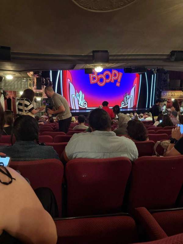 Broadhurst Theatre, section: Orchestra L, row: S, seat: 25