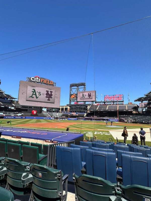Citi Field, section: 121, row: 5, seat: 5