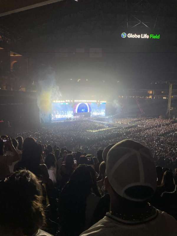 Globe Life Field, section: 105, row: 15, seat: 9