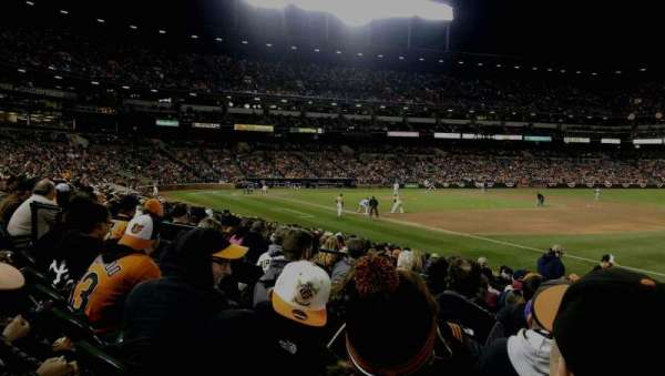 Oriole Park at Camden Yards, section: 12, row: 14, seat: 16