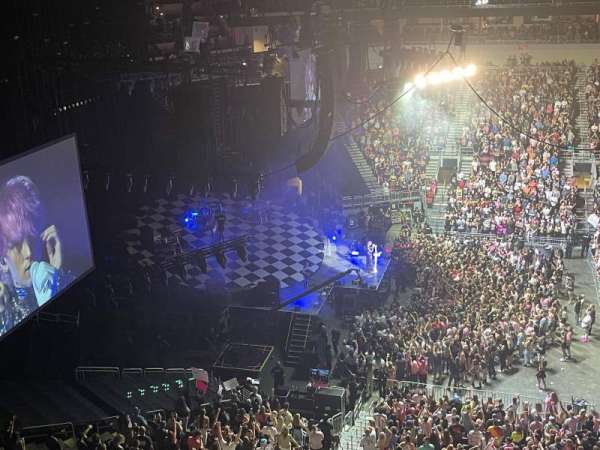 KFC Yum! Center, section: 324, row: A, seat: 7