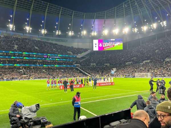 Tottenham Hotspur Stadium, section: 105, row: 5, seat: 143