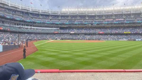 Yankee Stadium, section: 106, row: 2, seat: 5