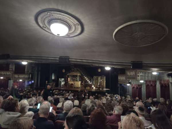 Broadhurst Theatre, section: Orchestra R, row: T, seat: 20