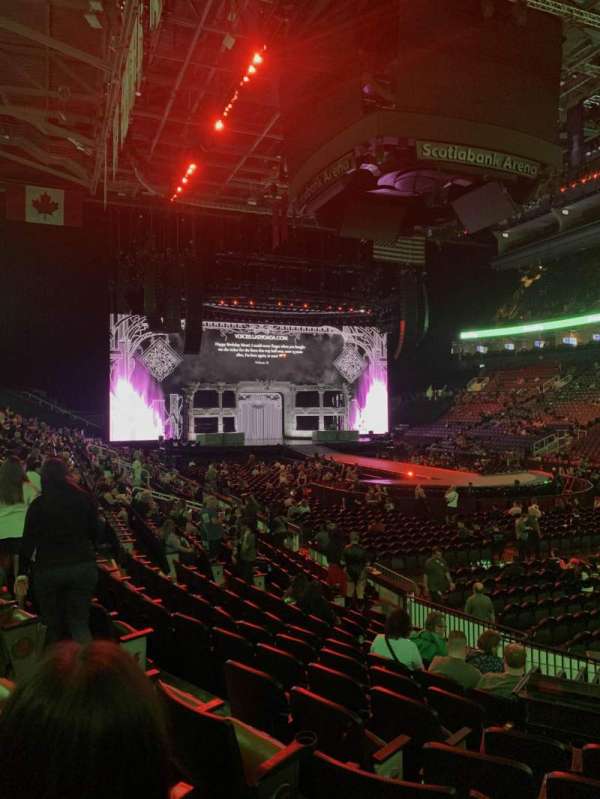 Scotiabank Arena, section: 105A, row: 13, seat: 6
