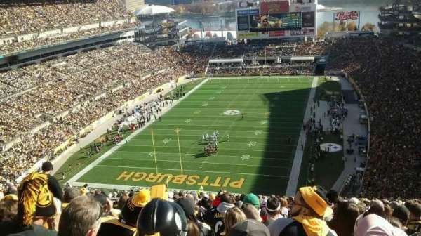 Acrisure Stadium, section: 525, row: LL, seat: 20