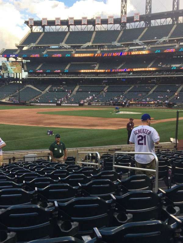 Citi Field, section: 126, row: 9, seat: 5