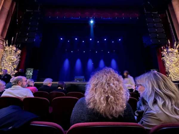 Beacon Theatre, section: Orchestra C, row: DD, seat: 107