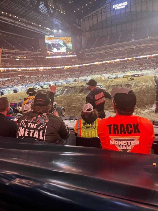 Lucas Oil Stadium, section: 151, row: 18, seat: 4