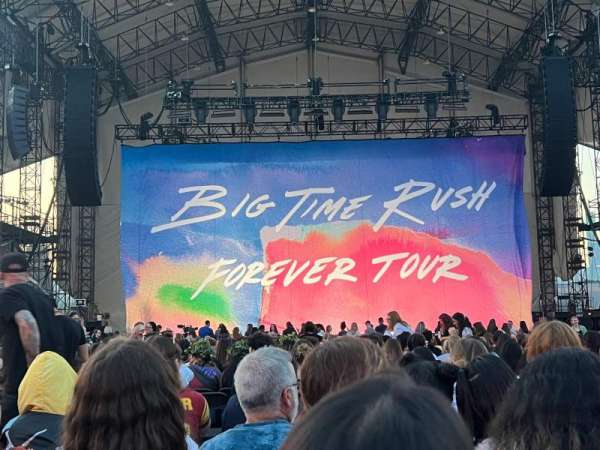 Huntington Bank Pavilion at Northerly Island, section: 204, row: E, seat: 15