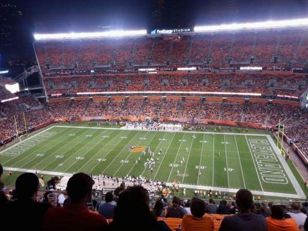 Huntington Bank Field, section: 536, row: 22, seat: 7