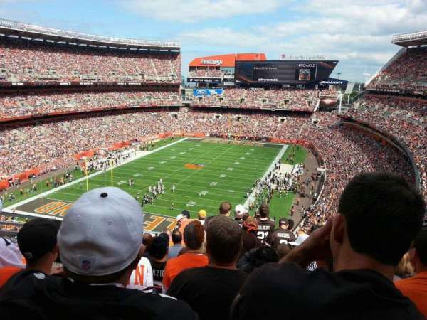 Huntington Bank Field, section: 351, row: 17, seat: 6
