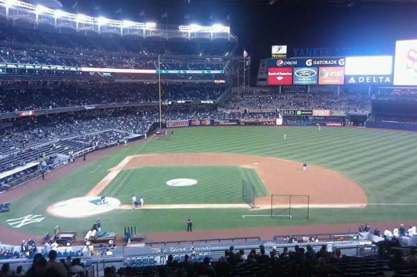Yankee Stadium, section: 216, row: 20, seat: 6