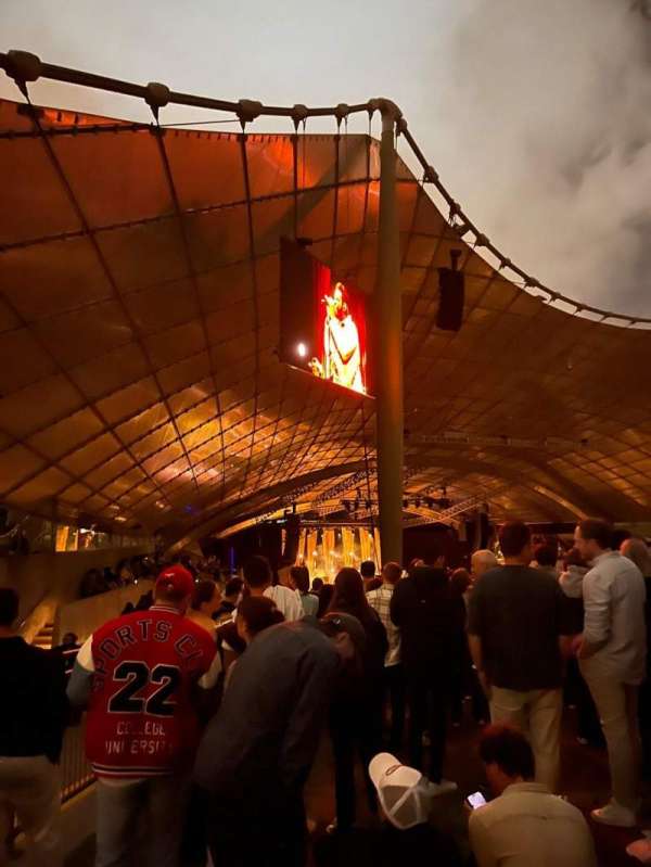 Sidney Myer Music Bowl, section: Lawn