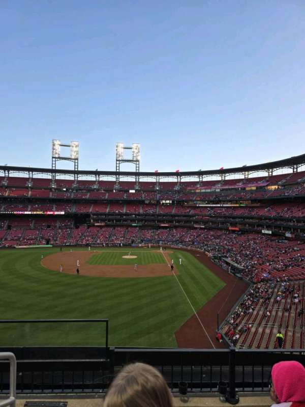 Busch Stadium, section: 271, row: 4, seat: 24
