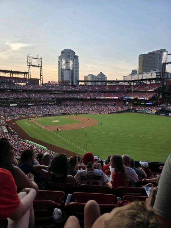 Busch Stadium, section: 232, row: 9, seat: 12