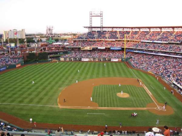 Citizens Bank Park, section: 426, row: 1, seat: 9