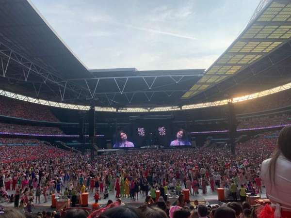 Wembley Stadium, section: 112, row: 19, seat: 9