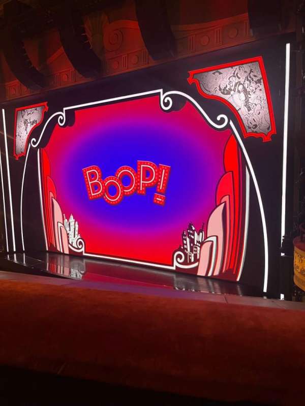 Broadhurst Theatre, section: Mezzanine R, row: A, seat: 14
