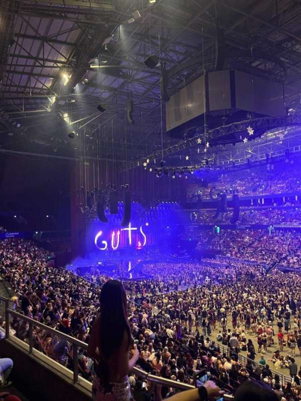 Qudos Bank Arena, section: 29, row: C, seat: 132