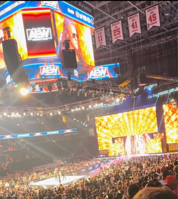 Capital One Arena, section: 109, row: R, seat: 2