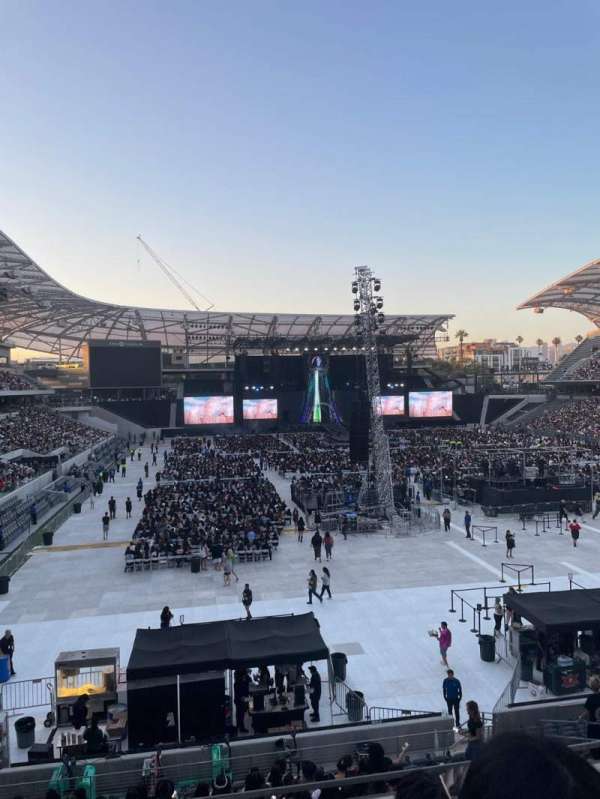 BMO Stadium, section: 224, row: C, seat: 13