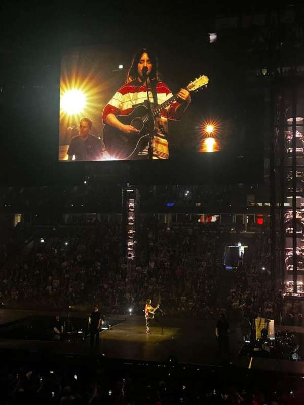 United Center, section: 115, row: 15, seat: 13