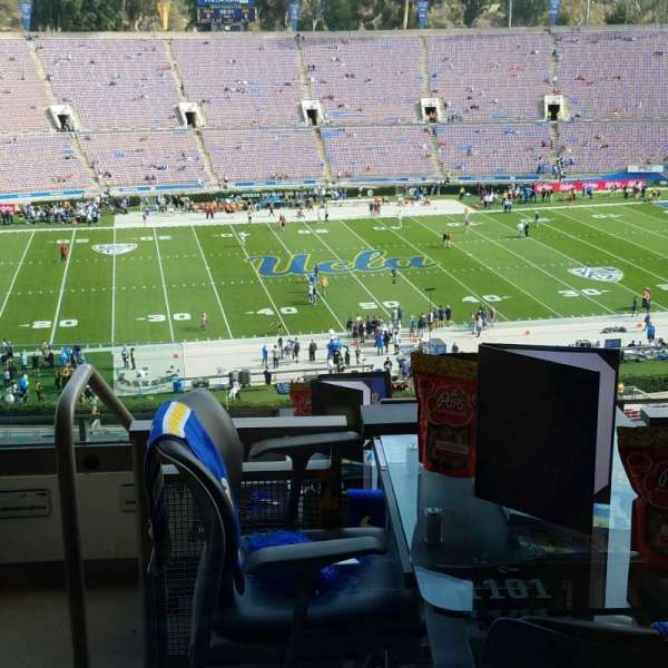 Rose Bowl, section: Club D1201, row: Loge, seat: 4