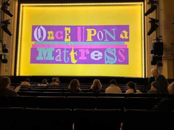 Hudson Theatre, section: Orchestra C, row: K, seat: 118