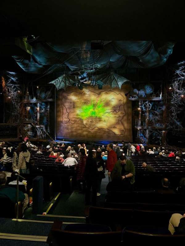Gershwin Theatre, section: Orchestra R, row: V, seat: 4