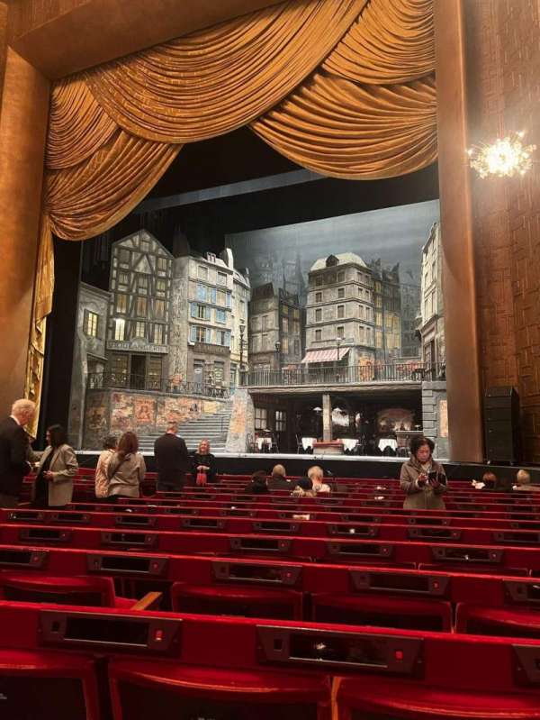 Metropolitan Opera House - Lincoln Center, section: Orchestra R, row: L, seat: 14
