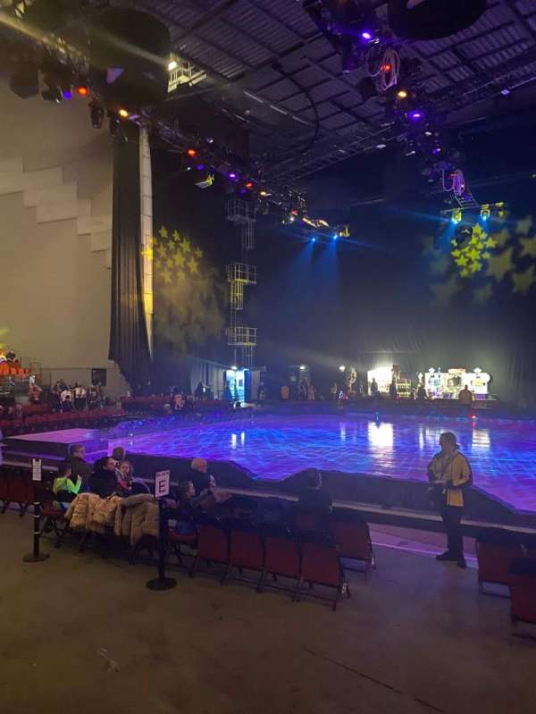 First Direct Bank Arena, section: 105, row: D, seat: 17