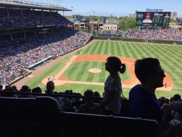 Wrigley Field, section: 423R, row: 1, seat: 18