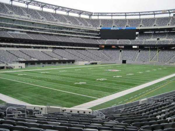 MetLife Stadium, section: 146, row: 18, seat: 12