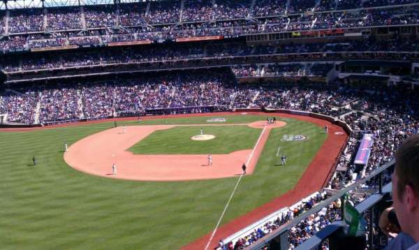 Citi Field, section: 429, row: 2, seat: 10