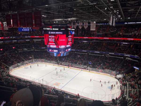 Capital One Arena, section: 420, row: J, seat: 20