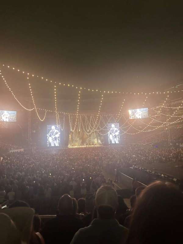 MetLife Stadium, section: 128, row: 11, seat: 14