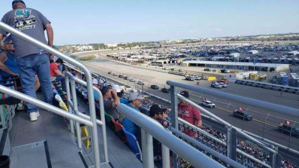 Daytona International Speedway, section: 328, row: 7, seat: 14