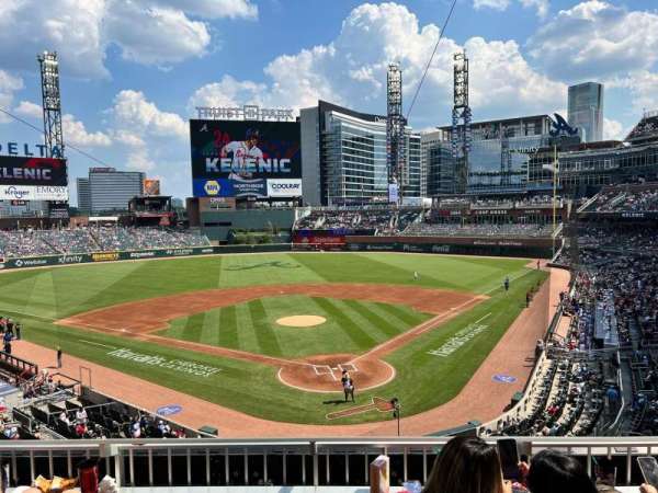 Truist Park, section: 227, row: 3, seat: 5