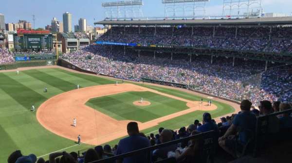 Wrigley Field, section: 408L, row: 1, seat: 15