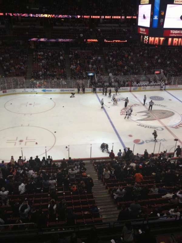 Honda Center, section: 435, row: A, seat: 15