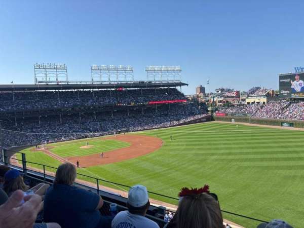 Wrigley Field, section: 331R, row: 4, seat: 11