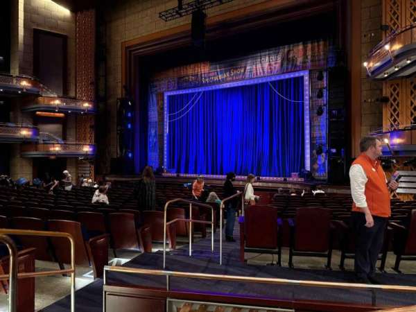 Walt Disney Theatre - Dr. Phillips Center, section: Lower Orchestra R, row: Q, seat: 8