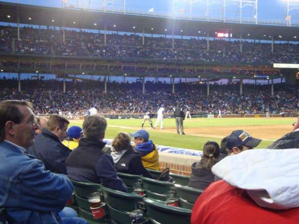 Wrigley Field, section: 28, row: 9, seat: 8