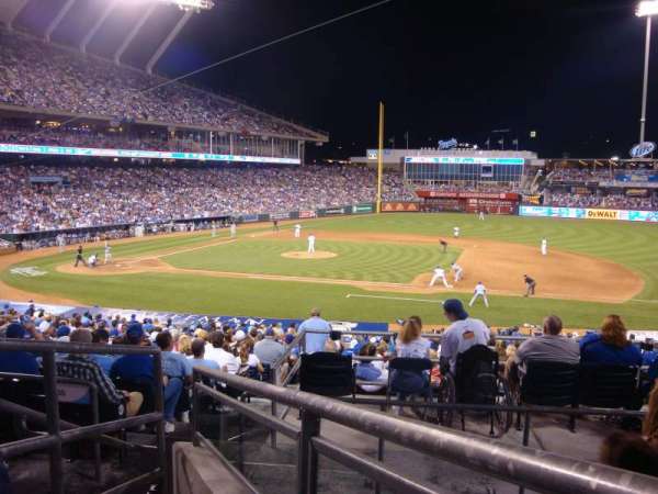 Kauffman Stadium, section: 236, row: DD, seat: 3